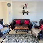 The Hippo Luxury Apartment